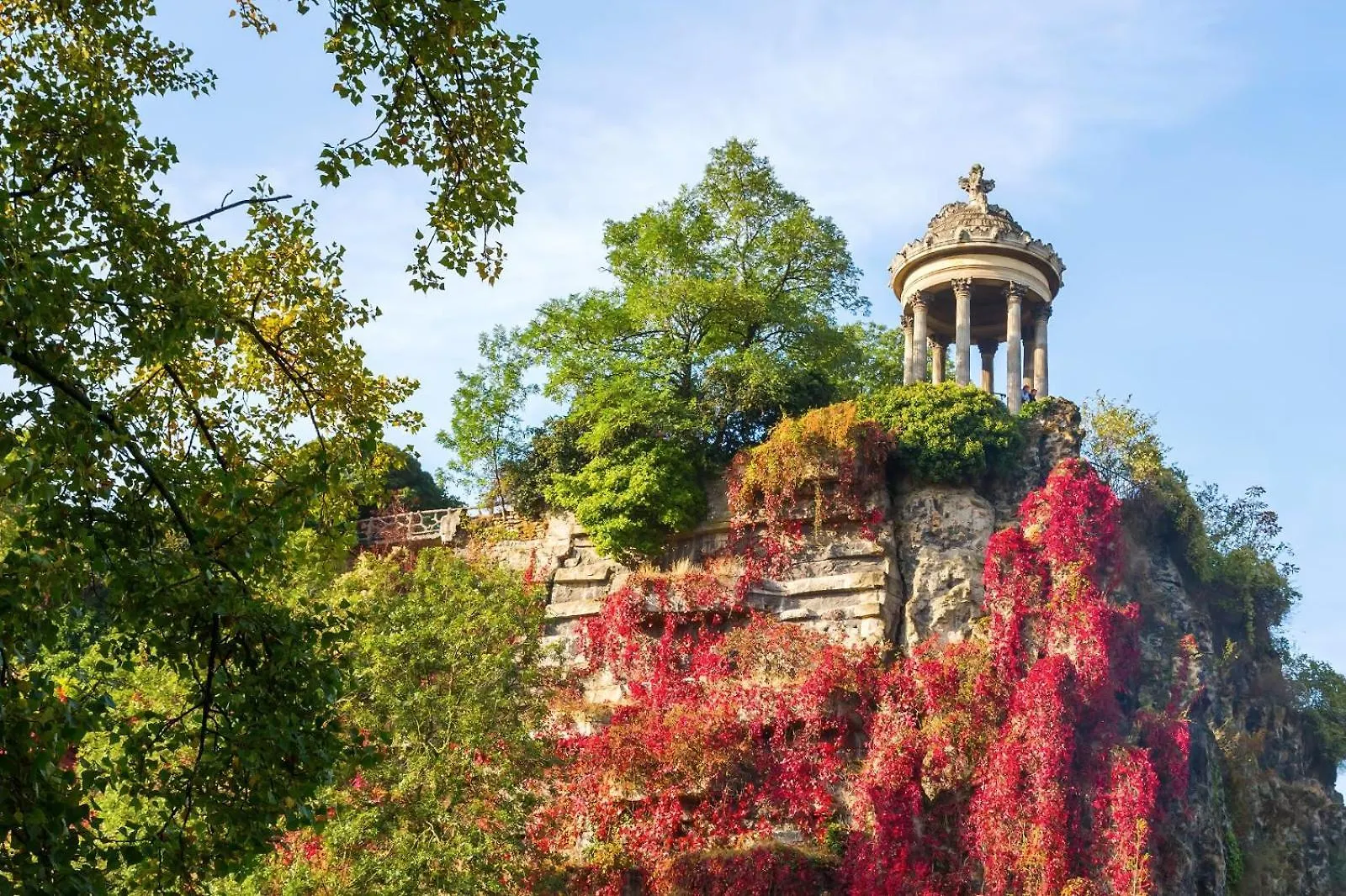 Charming Paris Hideaway Daire